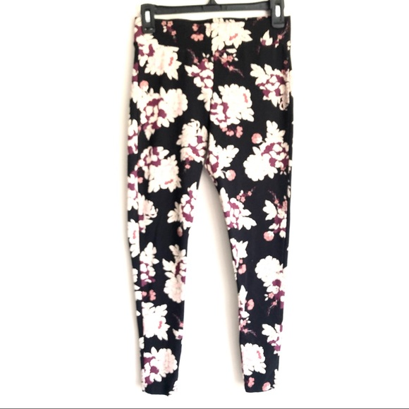 Torrid size 00 Floral Leggings - Picture 6 of 7